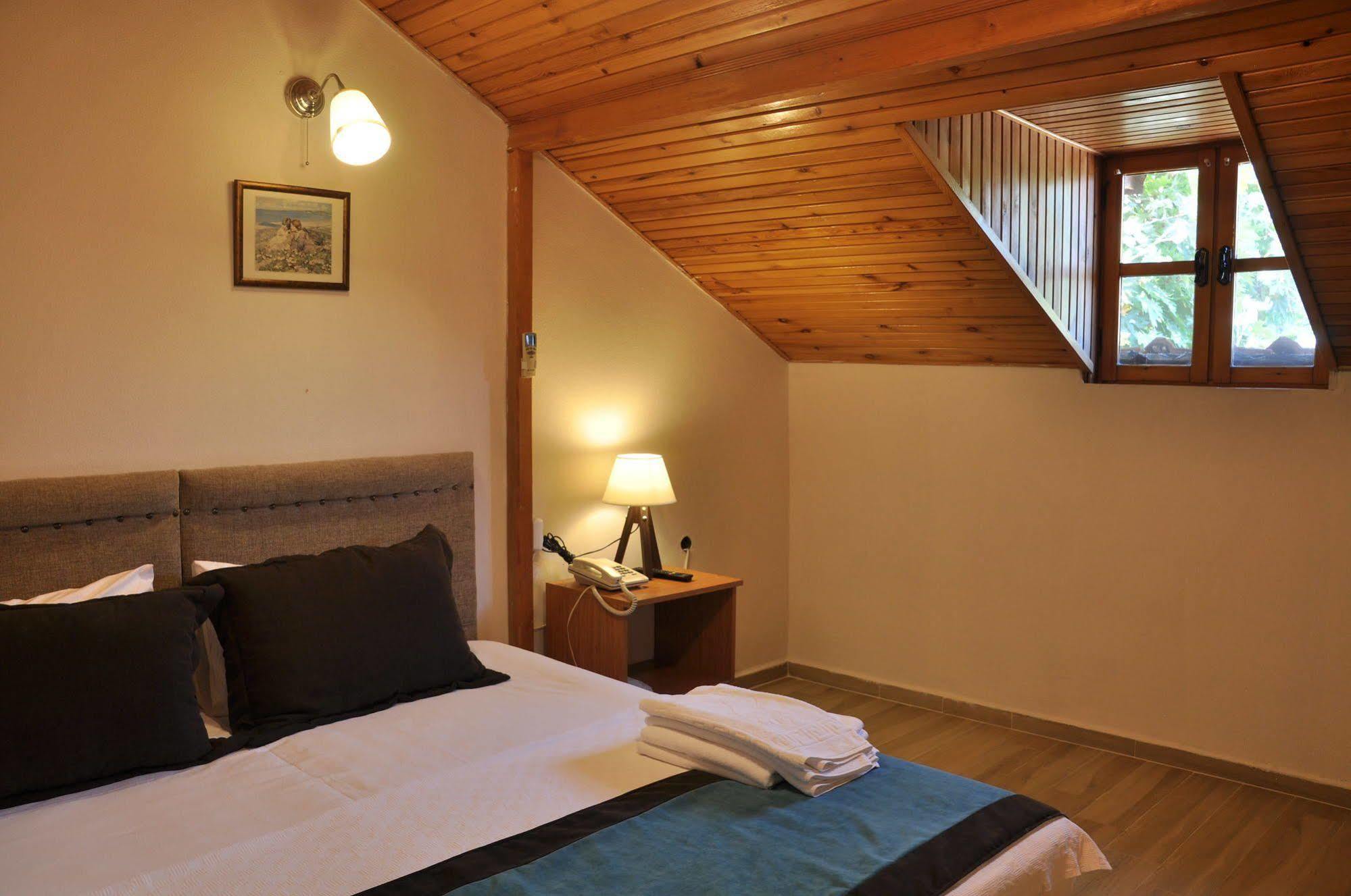 Assos Hunters Hotel (Adults Only) Экстерьер фото