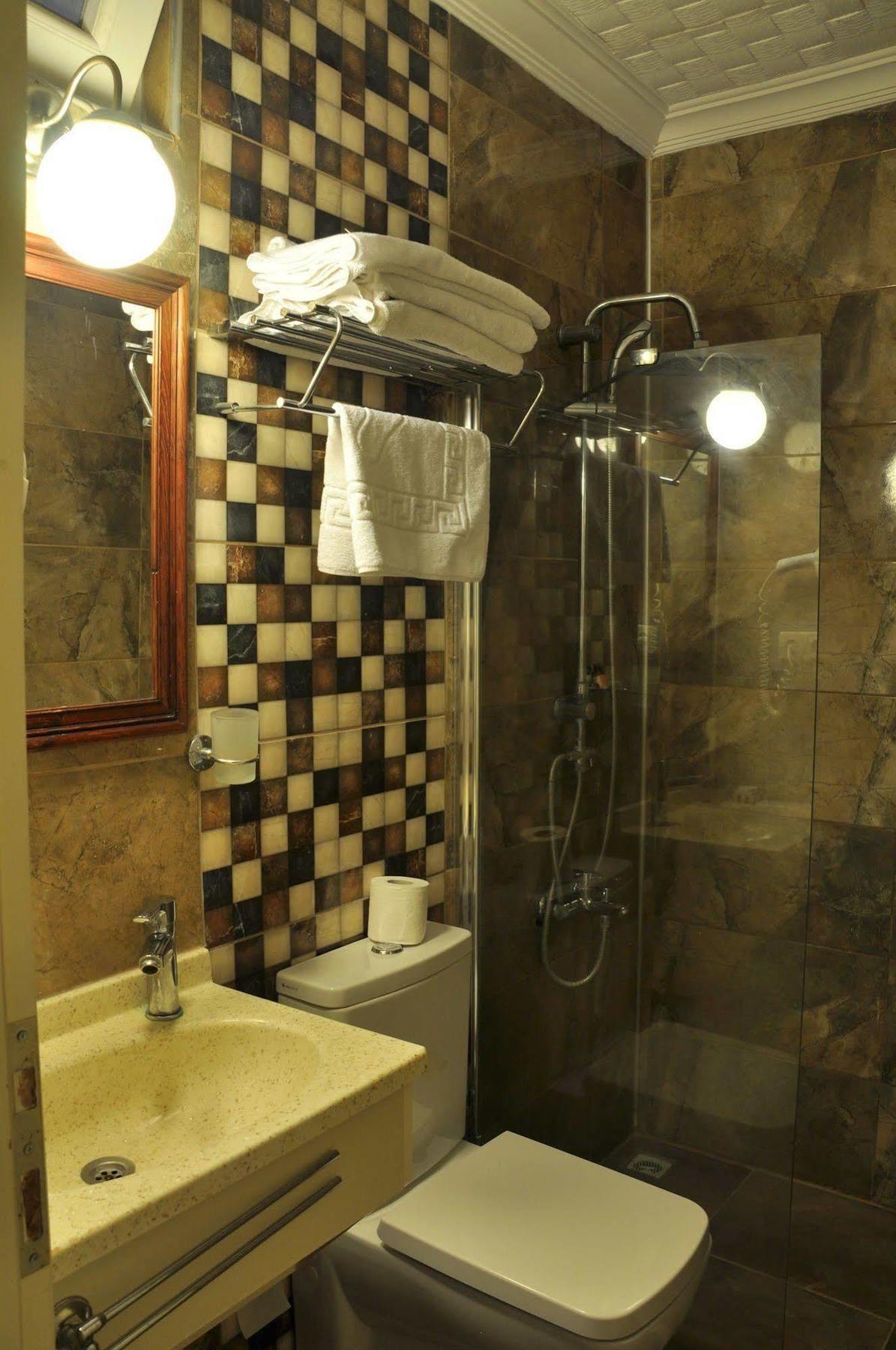 Assos Hunters Hotel (Adults Only) Экстерьер фото