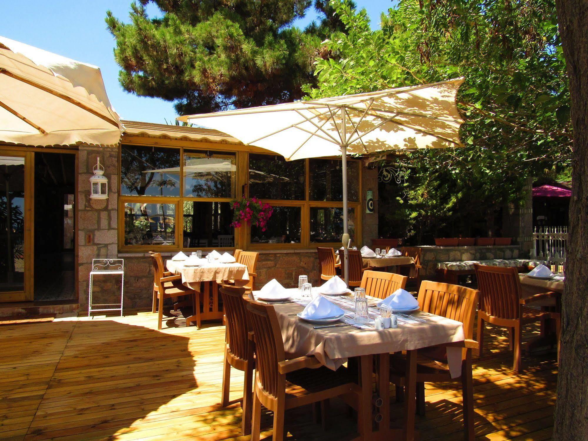 Assos Hunters Hotel (Adults Only) Экстерьер фото
